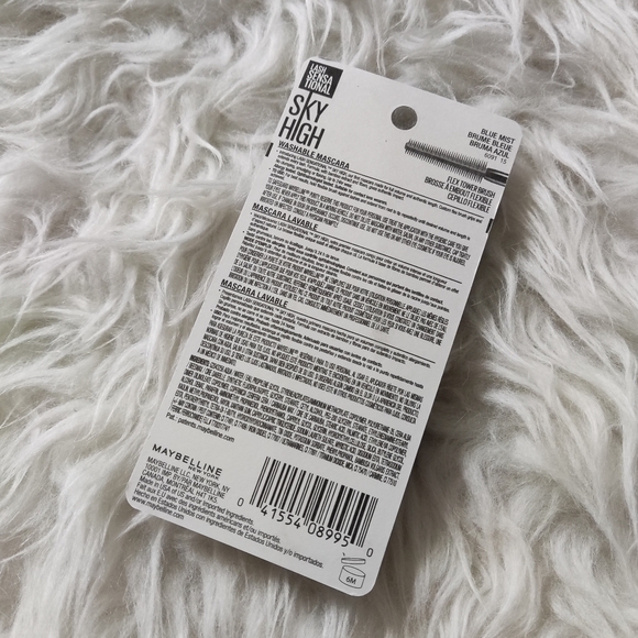 Maybelline lash sensational sky high mascara in blue mist - Picture 2 of 4